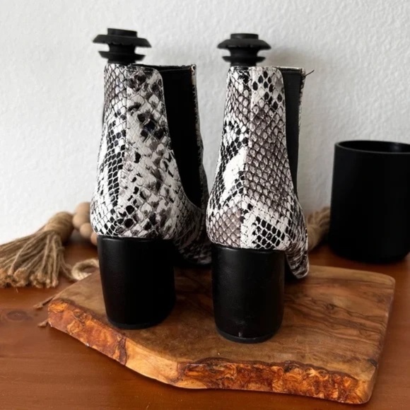 SOLD OUT ❌ SIZE 6 NEUTRAL SHOE BUNDLE - Picture 7 of 8